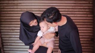 Childbearing and Its Challenges in the Lives of Young Couples